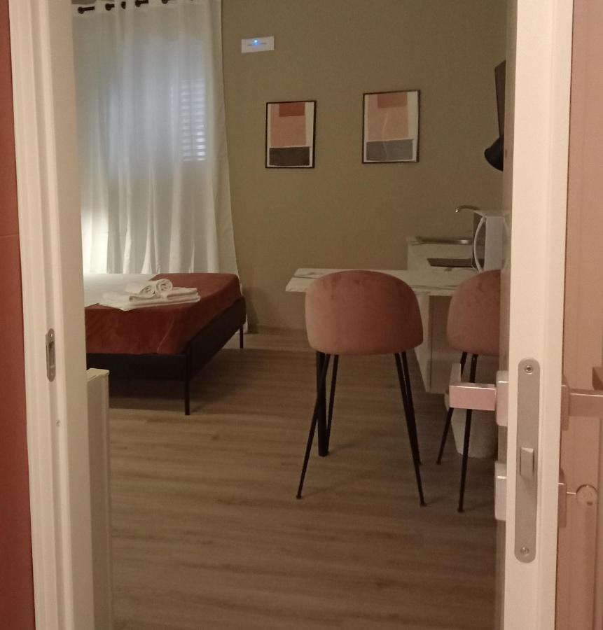 Narciso Boutique Apartment อาชิเรอาเล ภายนอก รูปภาพ