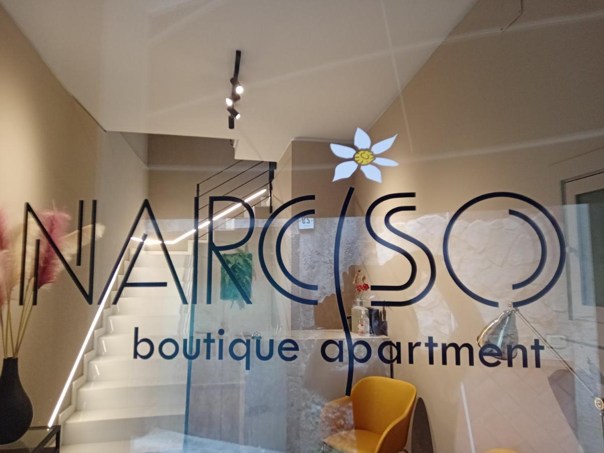 Narciso Boutique Apartment อาชิเรอาเล ภายนอก รูปภาพ