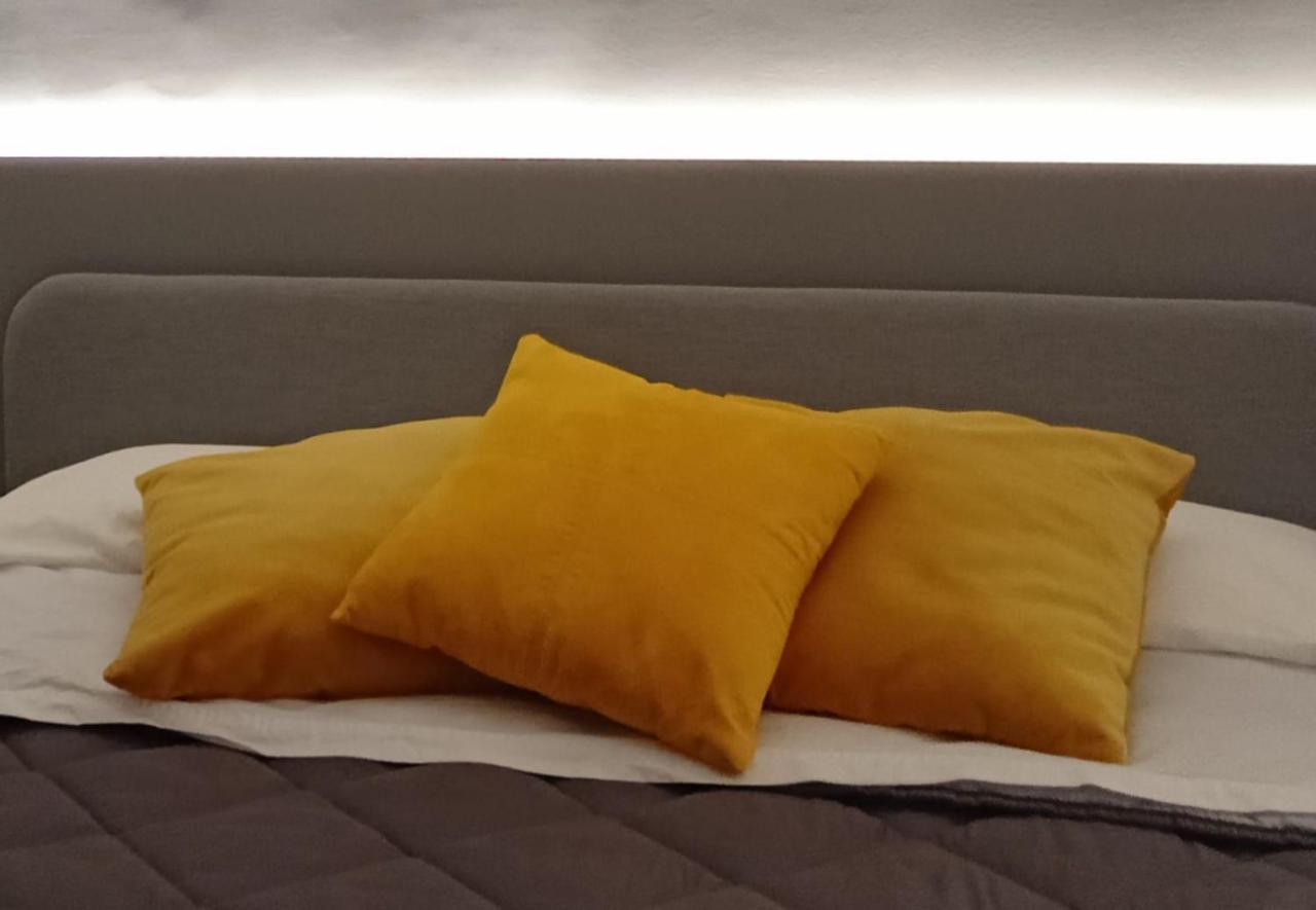 Narciso Boutique Apartment อาชิเรอาเล ภายนอก รูปภาพ