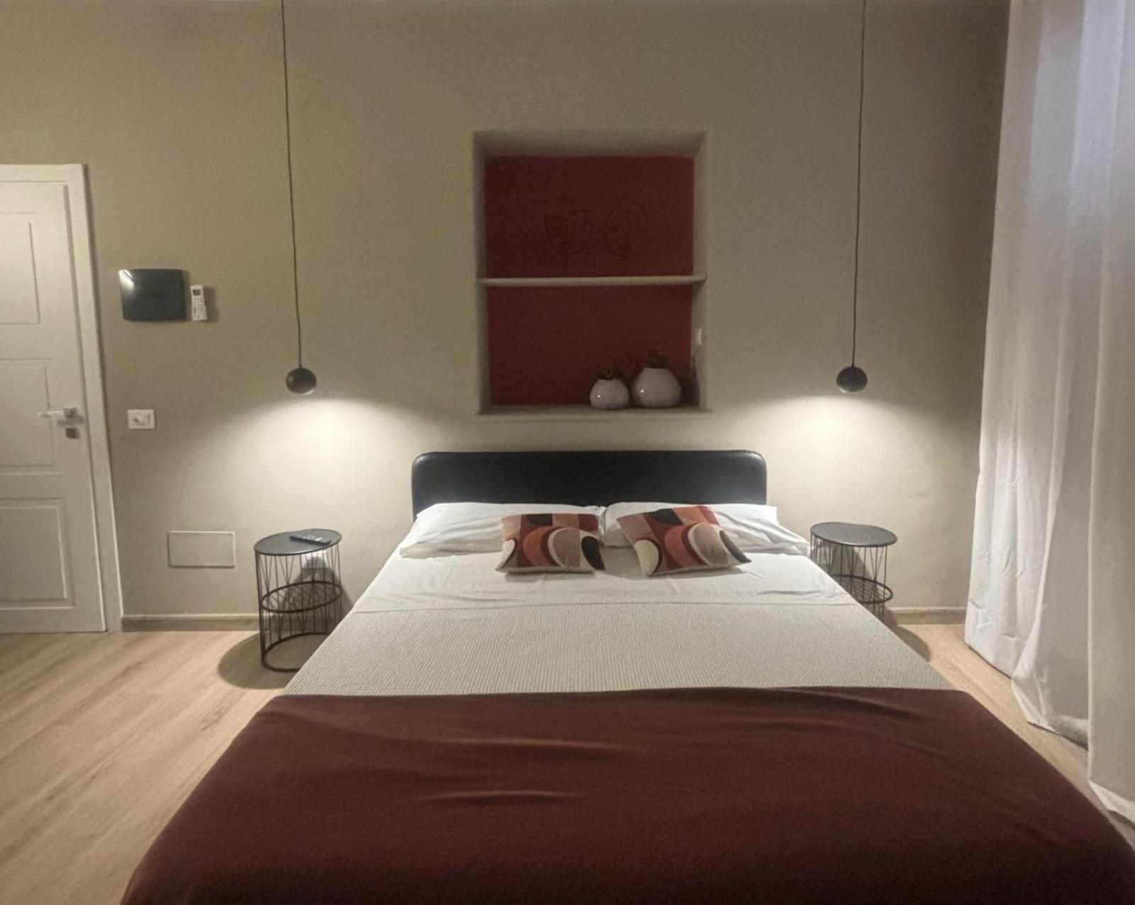Narciso Boutique Apartment อาชิเรอาเล ภายนอก รูปภาพ