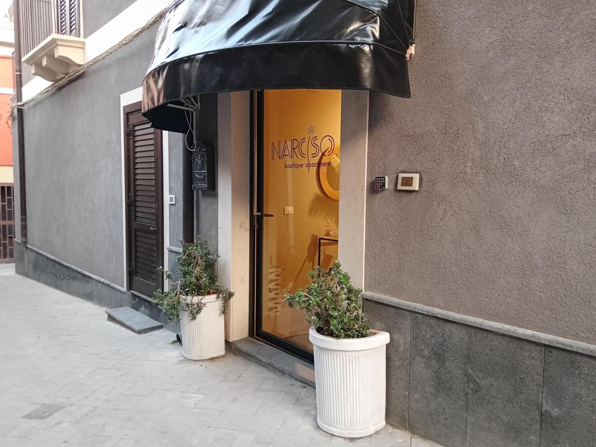 Narciso Boutique Apartment อาชิเรอาเล ภายนอก รูปภาพ